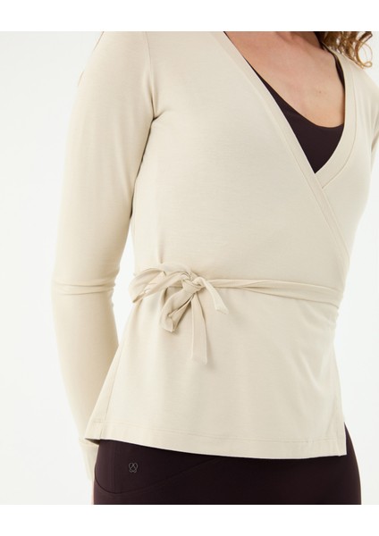 Krema Anvelop Bağlamalı Bluz modelleri