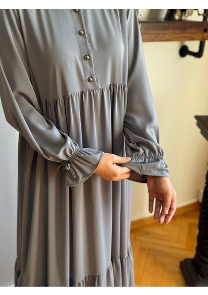 Füme Yarım Patlı 3 Katlı Tesettür Elbise 5078 fırsatları