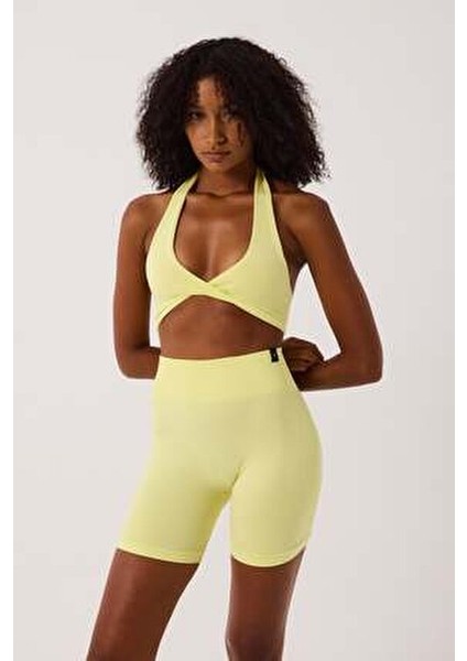 Amara Halter Yaka Kadın Spor Sütyeni Dikişsiz ve Nefes Alabilir Kumaş ile Şık Tasarım modelleri