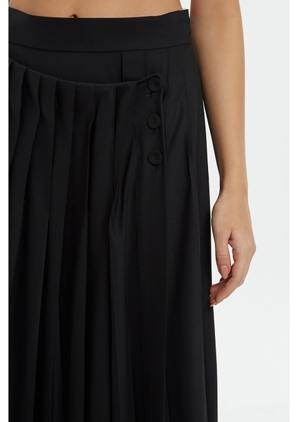 Kruvaze Kapamalı Pilili Siyah Etek fırsatları