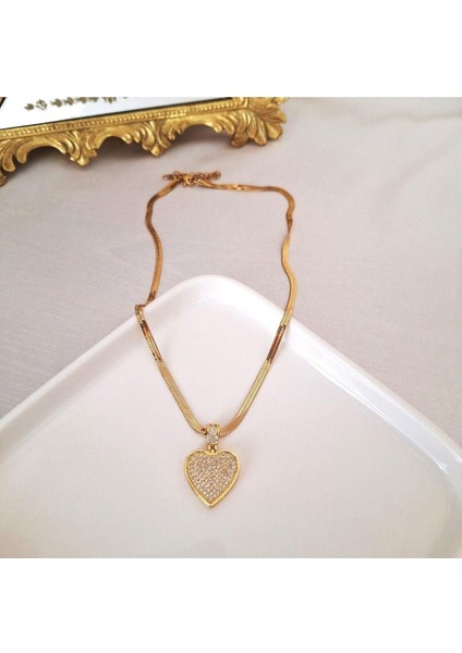 Zirkon Taşlı Kalp Detaylı Italyan Zincir Çelik Kolye (46,5 Cm)