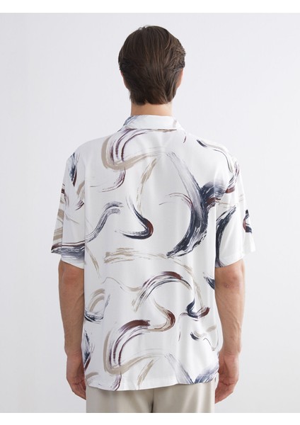 Yeni Sezon Regular Fit Kısa Kollu Desenli Viskon Erkek Gömlek fırsatları