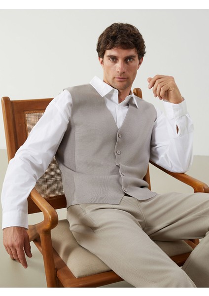 Yeni Sezon Standart Kalıp V Yaka Erkek Triko Yelek