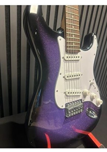 Strat Kasa Mor Elektro Gitar Yüksek Kalite Malzeme ile Uzun Ömürlü Kullanım modelleri