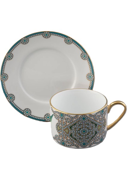 Zambak Desenli Porselen Çay Fincanı ve Tabağı