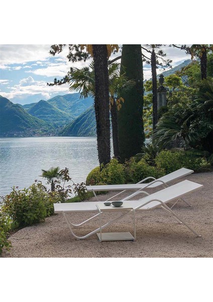 Holly Beyaz Alüminyum Yan Sehpa fiyatları