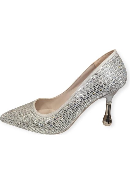 Beet 25BK238.38 Sivri Burun Taş Detaylı Kadın Stileto