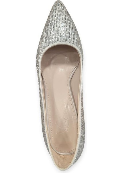 Beet 25BK238.38 Sivri Burun Taş Detaylı Kadın Stileto indirimleri