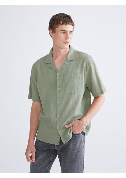 Yeni Sezon Regular Fit Resort Yaka Kısa Kollu Erkek Gömlek