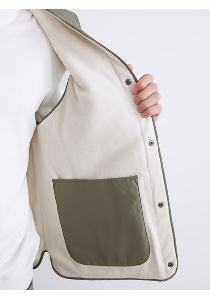 Yeni Sezon Standart Kalıp V Yaka Erkek Şişme Yelek fırsatları