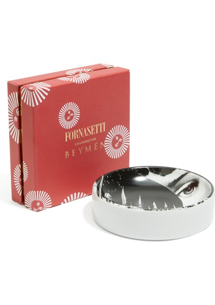 N 406 Yüz Baskılı Porselen Kül Tablası indirimleri