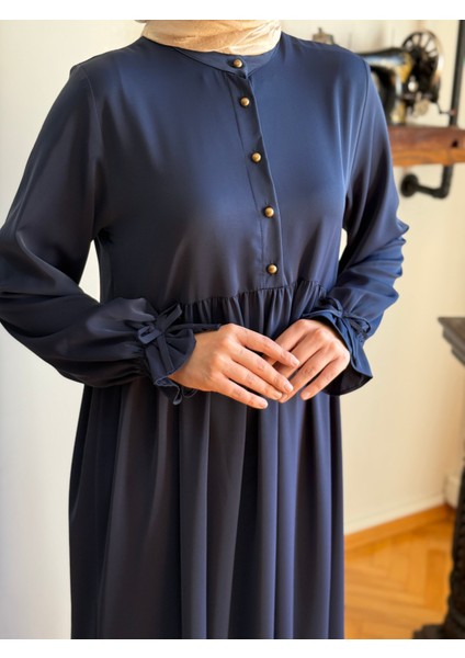 Lacivert Yarım Patlı 3 Katlı Tesettür Elbise 5078