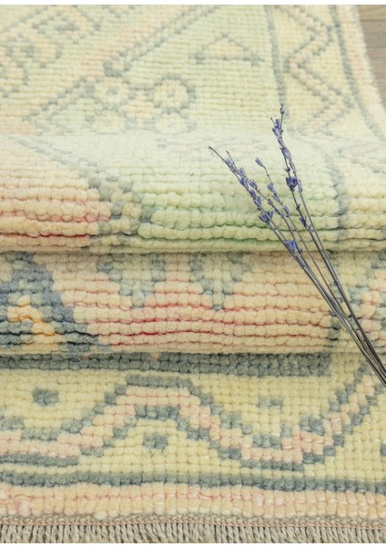 Yulsa Geometrik Desenli Yün Halı 70 x 193 cm fırsatları