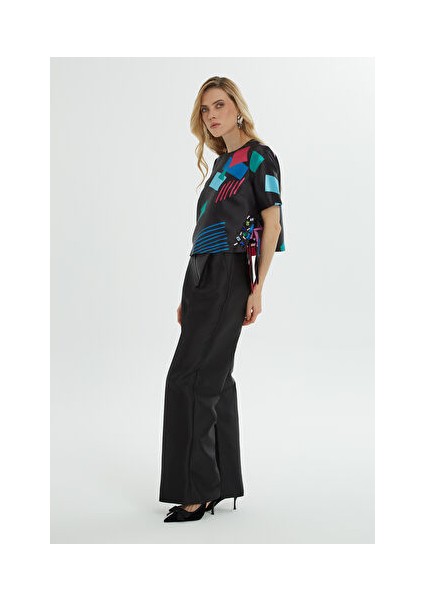 Geometrik Desenli Yuvarlak Yaka Renkli Bluz fiyatları