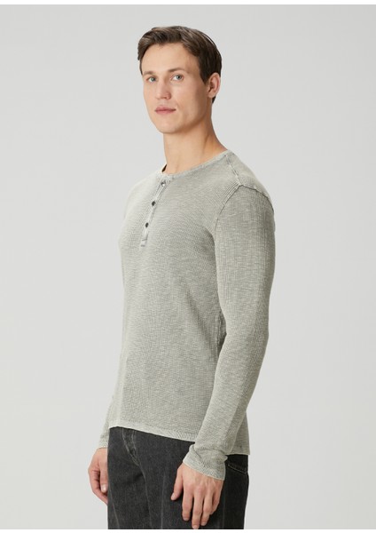 Memphis Gri Yakası Düğmeli Uzun Kollu T-Shirt modelleri