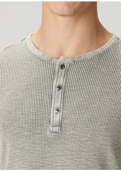Memphis Gri Yakası Düğmeli Uzun Kollu T-Shirt indirimleri