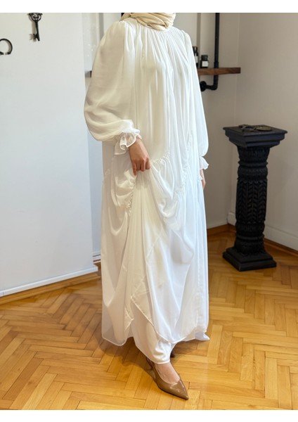 Beyaz Verev Büzgülü Şifon Elbise 1006 fırsatları