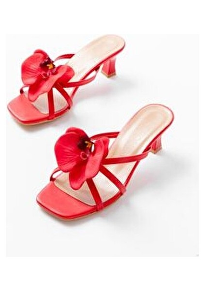 Kadın S-622 Kırmızı İnce Topuklu Terlik Orkide Detaylı Yerli Üretim Tüm Sezonlar İçin modelleri