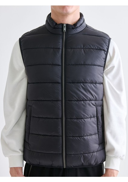 Yeni Sezon Standart Kalıp Dik Yaka Erkek Şişme Yelek indirimleri