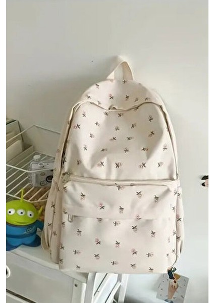 4 Bölmeli Geniş Ebatlı Çiçek Desenli Kadın Sırt Çantası - Günlük Kullanım Kadın Sırt Çantası modelleri