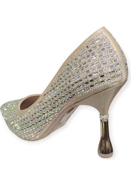 Beet 25BK238.38 Sivri Burun Taş Detaylı Kadın Stileto indirimleri