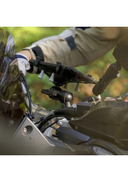 RAM-201U-B C Boyutu Kısa Çift Soketli Kol 1,5" Bilyalı Alüminyum Montaj Aparatı fiyatları