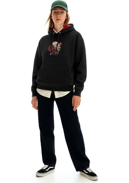 Surreal Face Tasarım Kapşonlu Sweatshirt fırsatları