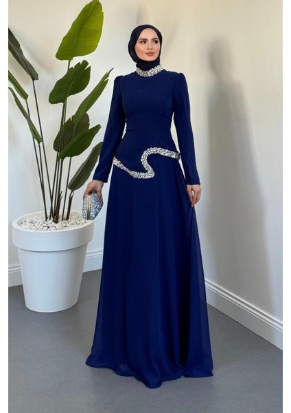 Ravell Boynu ve Bel Kısmı Taşlı Abiye Lacivert