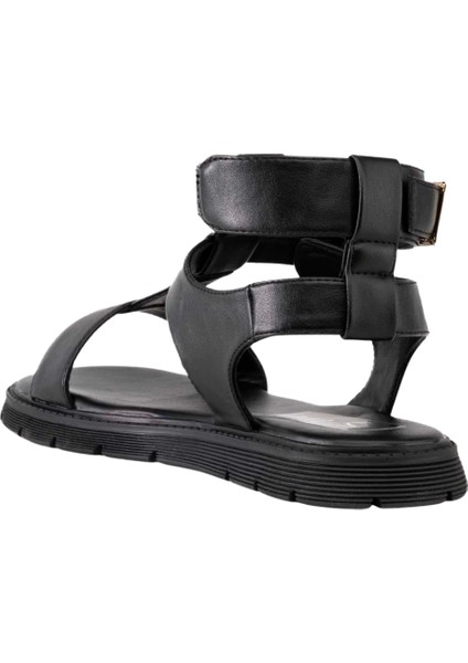 Kadın Siyah Sandalet indirimleri