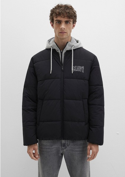 0110662-71379 Mavi Logo Baskılı Kapüşonlu Siyah Şişme Mont fırsatları