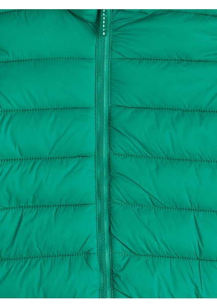 Yeni Sezon Kapüşonlu Erkek Çocuk Şişme Mont modelleri