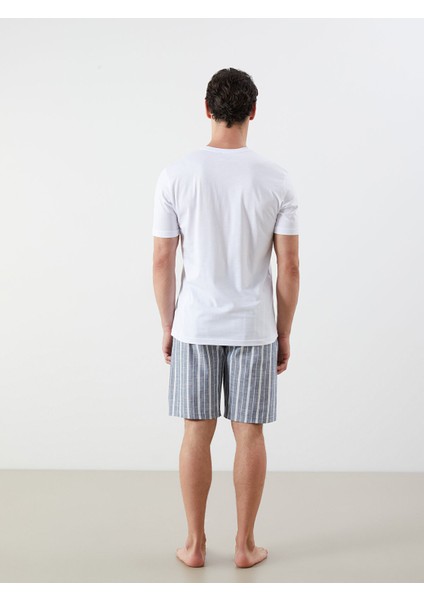Yeni Sezon Standart Kalıp Erkek Şortlu Pijama Takımı fırsatları