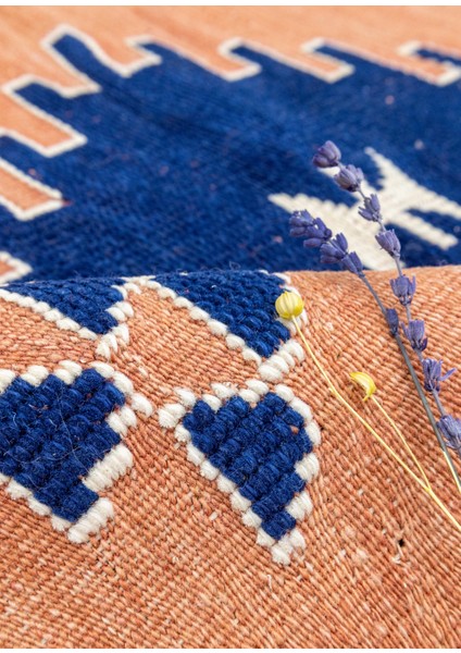 Manyas Geometrik Desenli Yün Halı 94X121 cm fırsatları