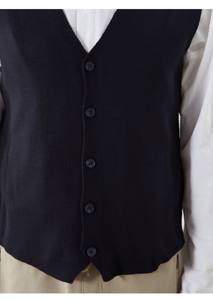 Yeni Sezon Standart Kalıp V Yaka Erkek Triko Yelek modelleri