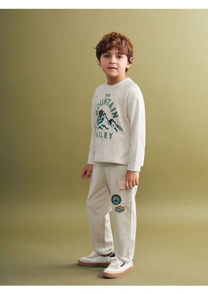 Yeni Sezon Beli Lastikli Nakışlı Erkek Çocuk Jogger Eşofman Altı