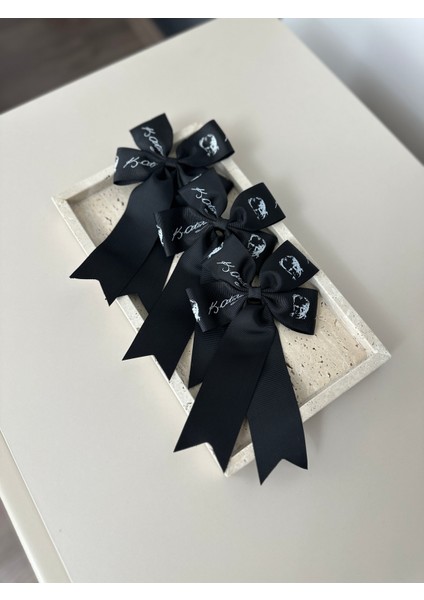 Atatürk Imzalı Siyah Kız Çocuk Fiyonklu Toka