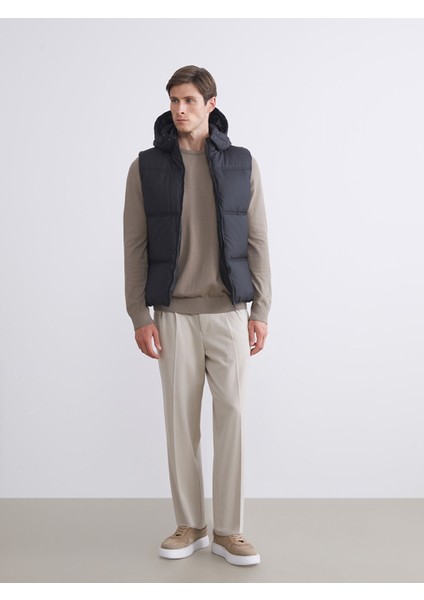 Yeni Sezon Standart Kalıp Kapüşonlu Erkek Şişme Yelek fiyatları