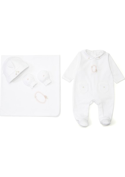 Beyaz Nakışlı Kız Bebek 4lü Hediye Seti