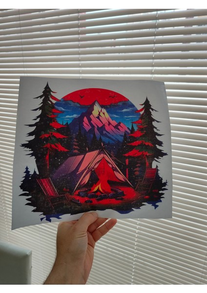Kamp Karavan Kamp Ateşi Manzara Renkli Baskı Sticker 30 cm Baskes