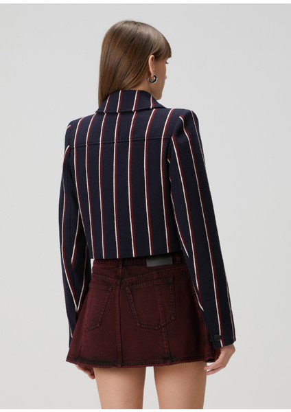 Lacivert Çizgili Crop Yün Ceket fırsatları