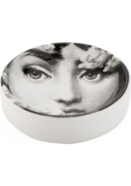 No 13 Yüz Baskılı Porselen Kül Tablası