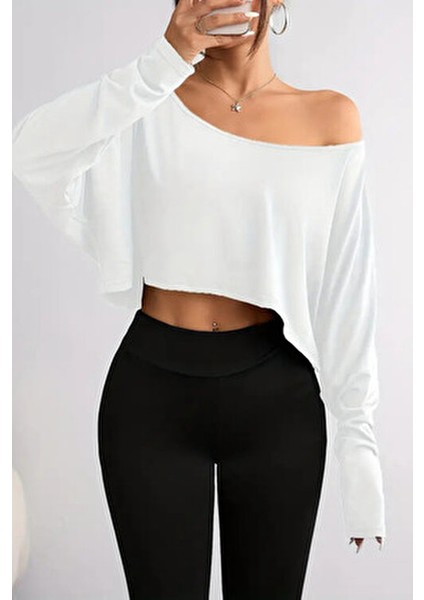 Beyaz Kadın Düşük Omuz Kayık Yaka Oversize Uzun Kollu Crop T-Shirt fiyatları
