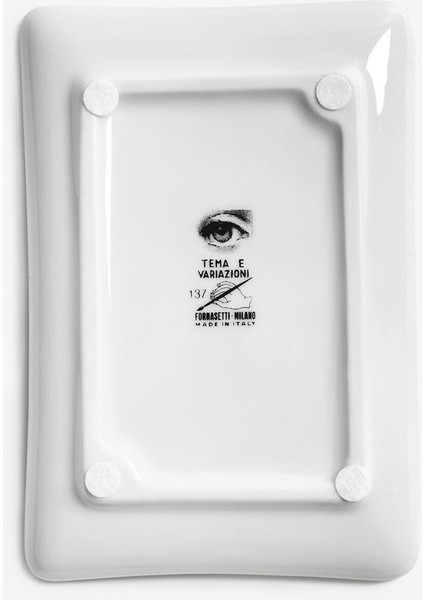 N 137 Siyah Beyaz Porselen Kül Tablası modelleri