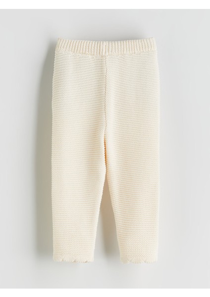 Yeni Sezon Kız Bebek Triko Hırka ve Pantolon 2'li fırsatları