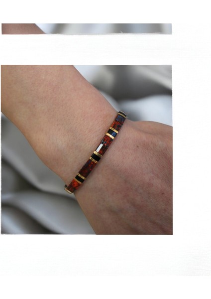 El Yapımı Kırmızı Altın Sarı Siyah Tila Boncuk Bileklik – Desenli, Ayarlanabilir, Unisex fırsatları