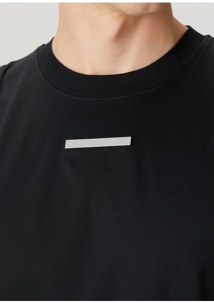 Siyah Atlet indirimleri