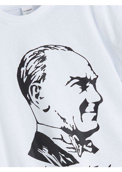 Yeni Sezon Bisiklet Yaka Atatürk Baskılı Erkek Çocuk Tişört fiyatları