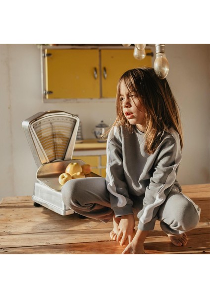 Beyaz Kontrastlı Gri Sweatshirt & Pantolon Erkek Çocuk 2'li Set fırsatları