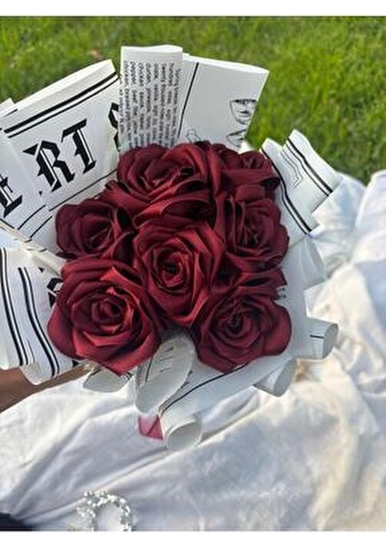 Bordo Renk 7'li Solmayan Gül Buketi