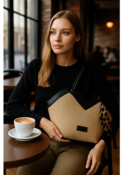 Kadın Özel Tasarım Hasır Kumaş Omuz ve Kol Çantası Leopar Fular Detaylı fiyatları